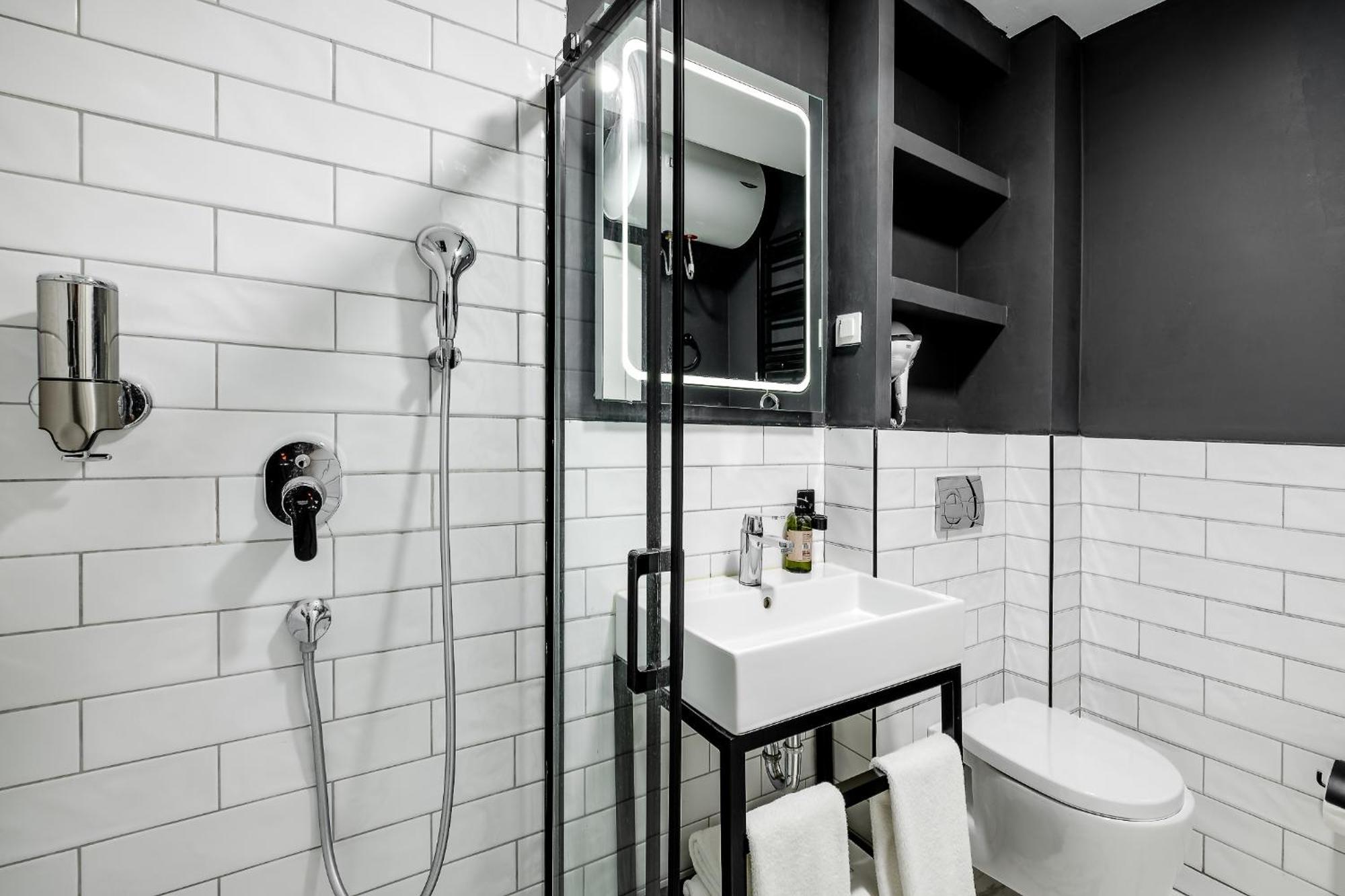 Montenegro Lodge Kavac Room photo Bathroom