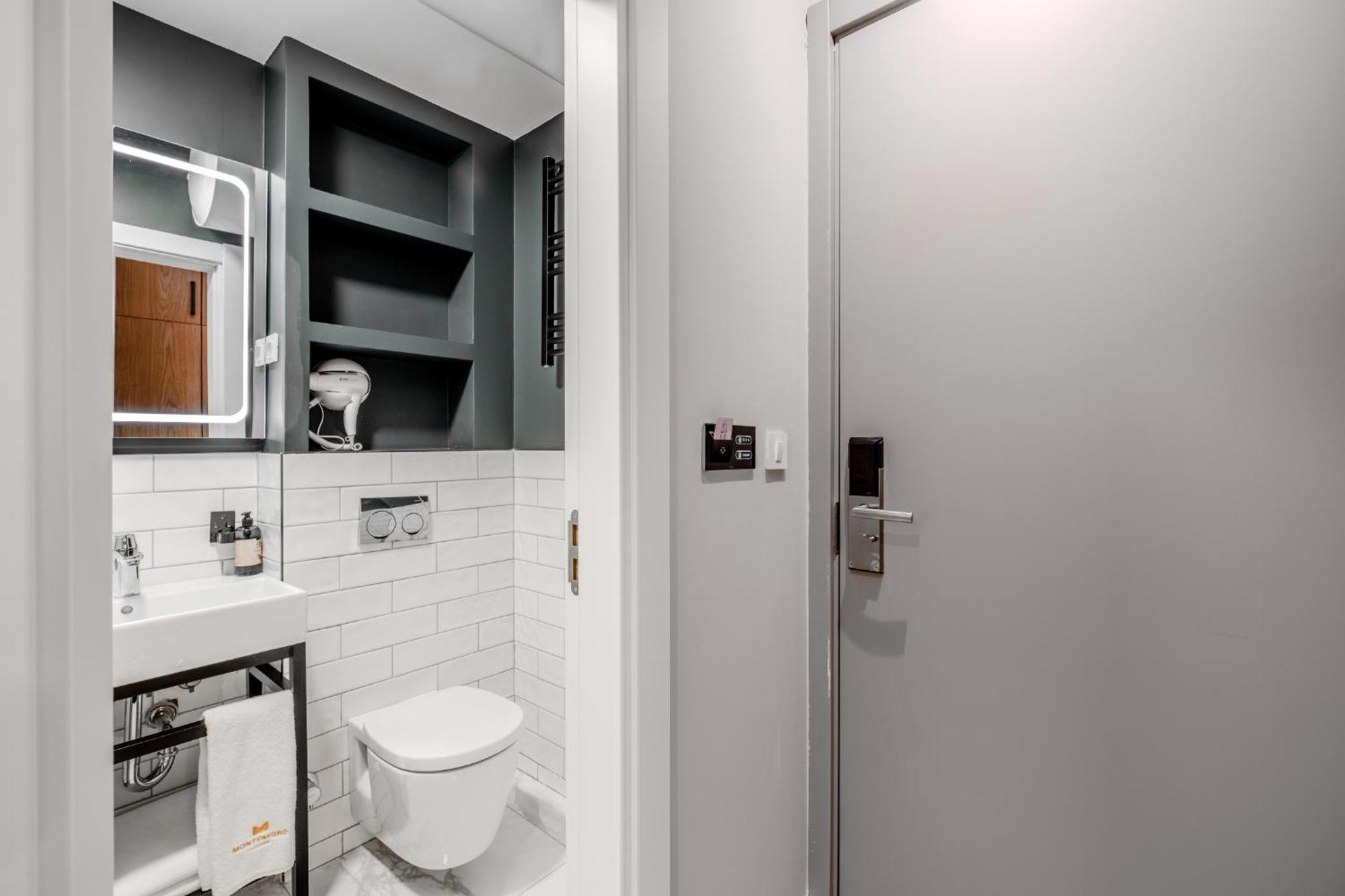 Montenegro Lodge Kavac Room photo Bathroom